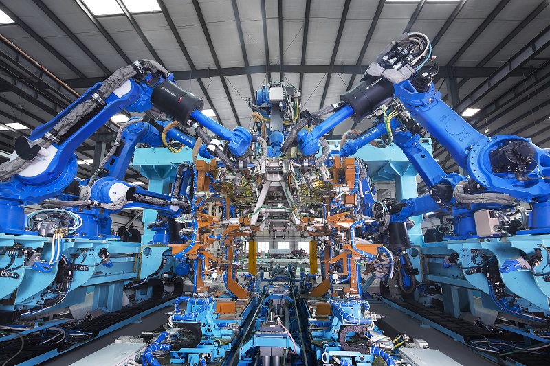 Intelligent flexible production line for white body of fuel powered vehicles